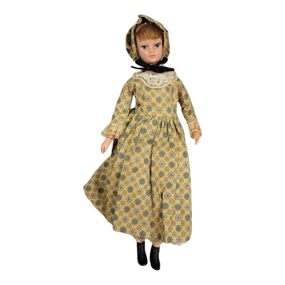 Vintage Uneeda Dollikin 11.5 Action Girl Doll‎ Original Pioneer Dress 1969 NICE